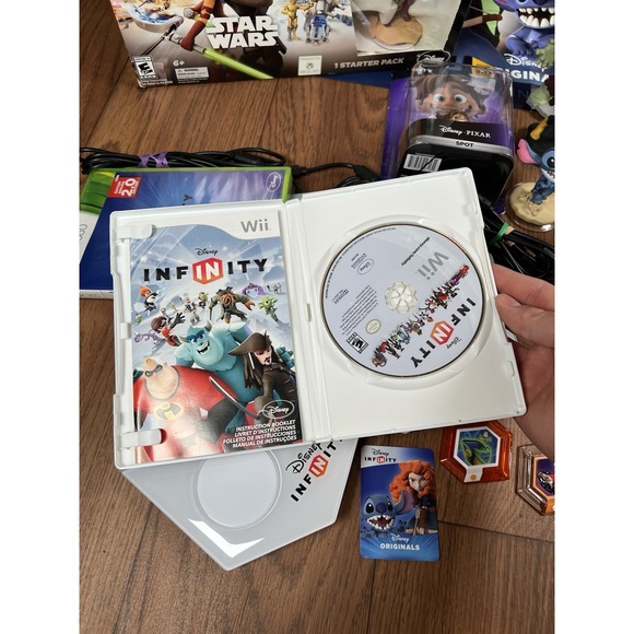 BIG Disney Infinity Lot 20 Mixed Bulk Lot Wii / Xbox 360 3 Portals Star Wars - Picture 9 of 13